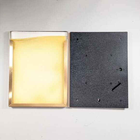 Black and gold striped picture frame Hong Kong - Picture 7 of 8